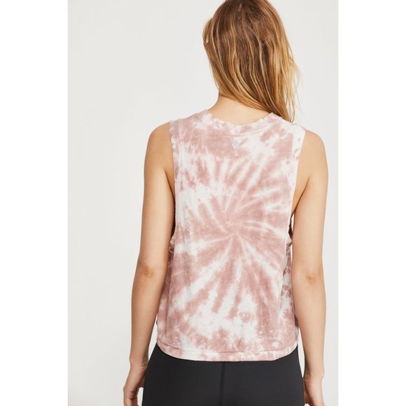 🎉LAST CHANCE🎉 NWT FP Movement Love Tank Tie Dye / Fireside Combo - Picture 3 of 6